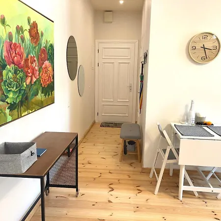 Apartment Cozy Matisa Apartment, Free Parking, Self Check-in