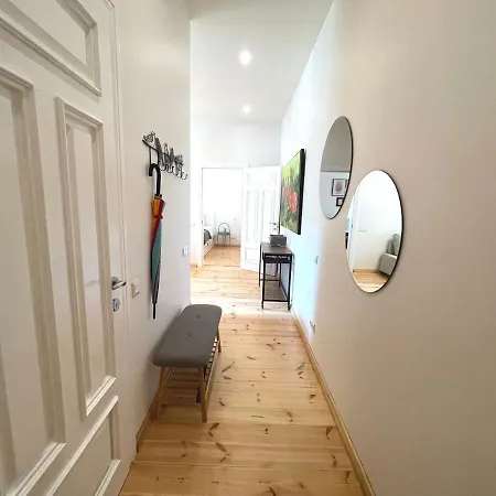 Cozy Matisa Apartment, Free Parking, Self Check-in * Riga