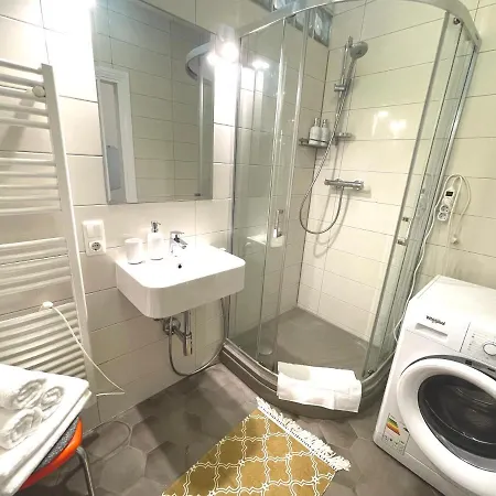 Cozy Matisa Apartment, Free Parking, Self Check-in Riga